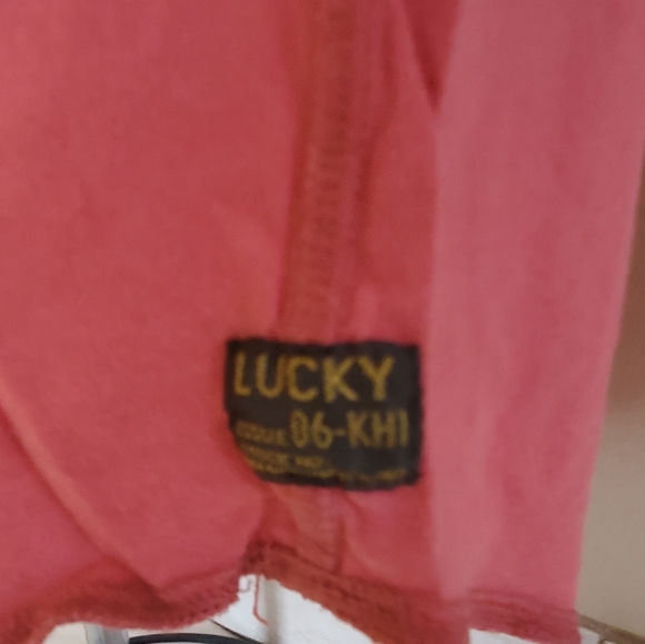 🍀Lucky Brand🍀 Graphic Henley - Picture 3 of 3